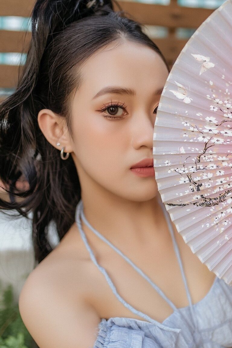 beautiful woman, portrait, fan-8074997.jpg